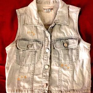 Cute Vest Button down